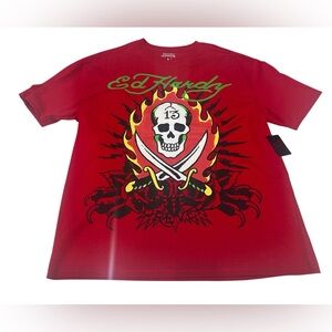 Ed Hardy Men's Short Sleeve Free‎ Forever
Flaming Skull Sword Tshirt red  M NWT